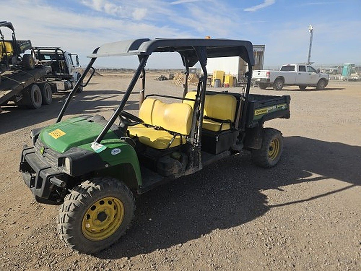 JOHN DEERE XUV855MS4 photo 4