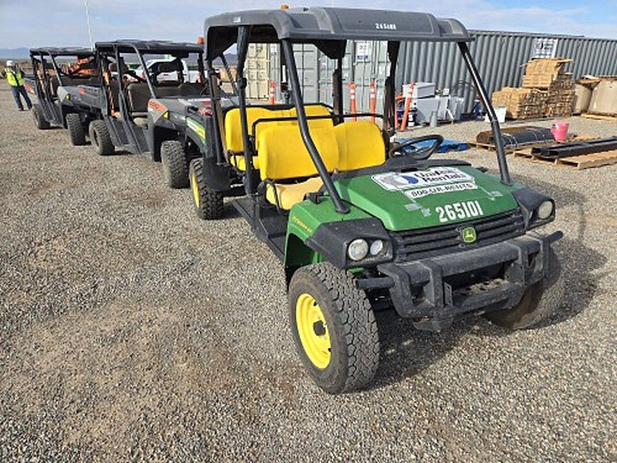 JOHN DEERE XUV855MS4 photo 5