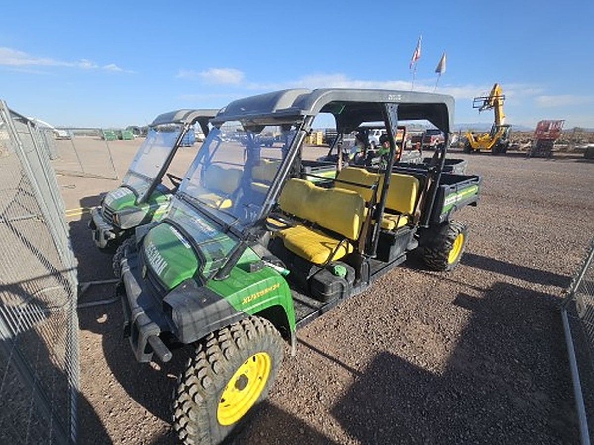 JOHN DEERE XUV855MS4 photo 2