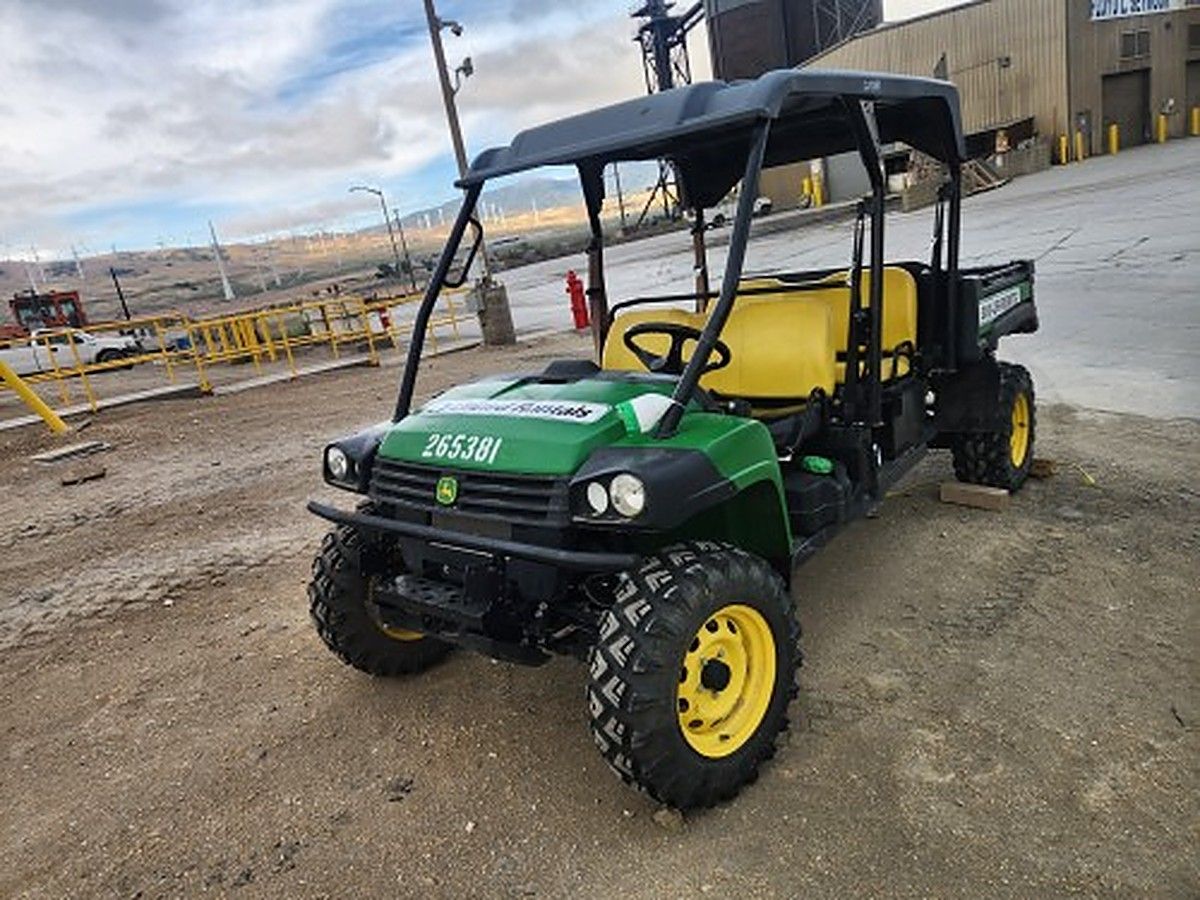 JOHN DEERE XUV855MS4 photo 4