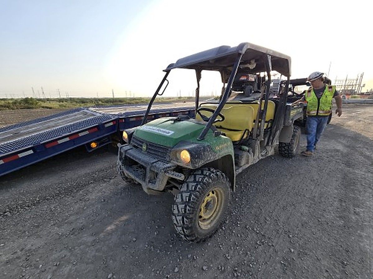 2021 JOHN DEERE XUV855MS4 for sale in Las Vegas, NV
