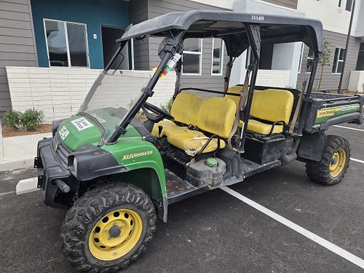 JOHN DEERE XUV855MS4 photo 6