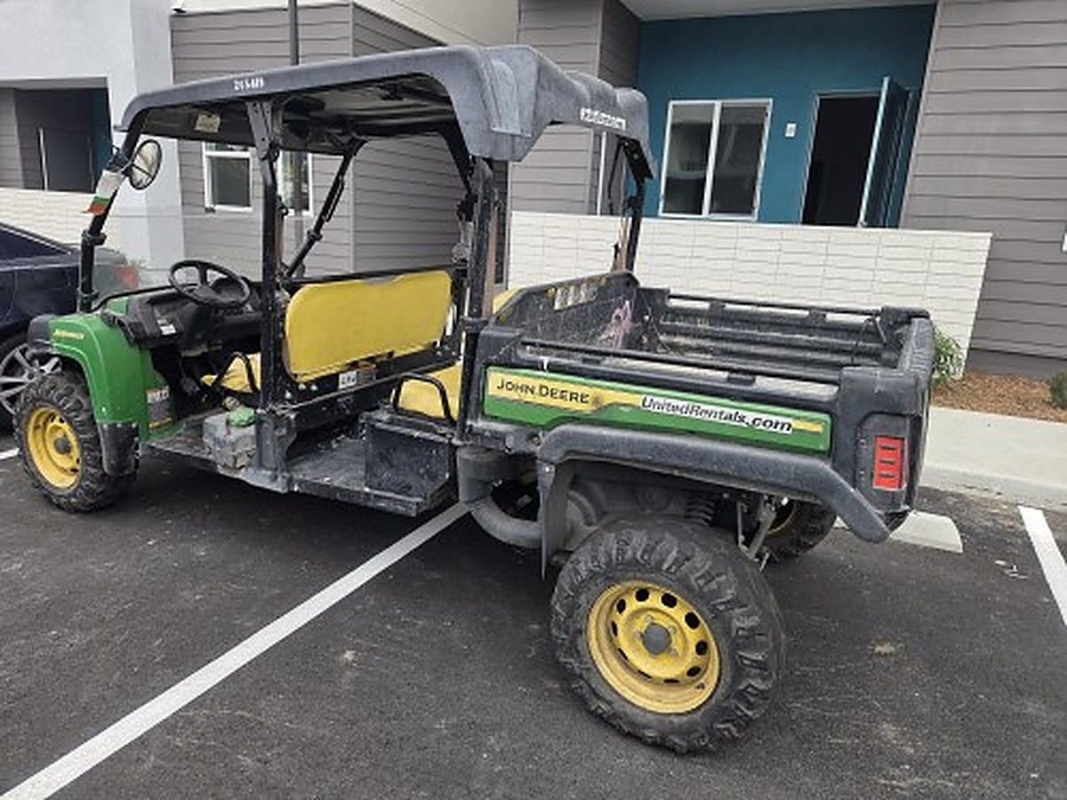 JOHN DEERE XUV855MS4 photo 7
