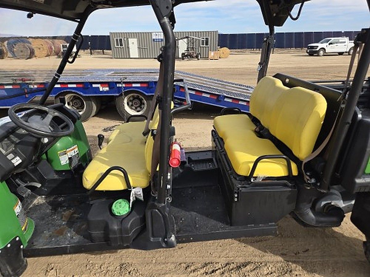 JOHN DEERE XUV855MS4 photo 5