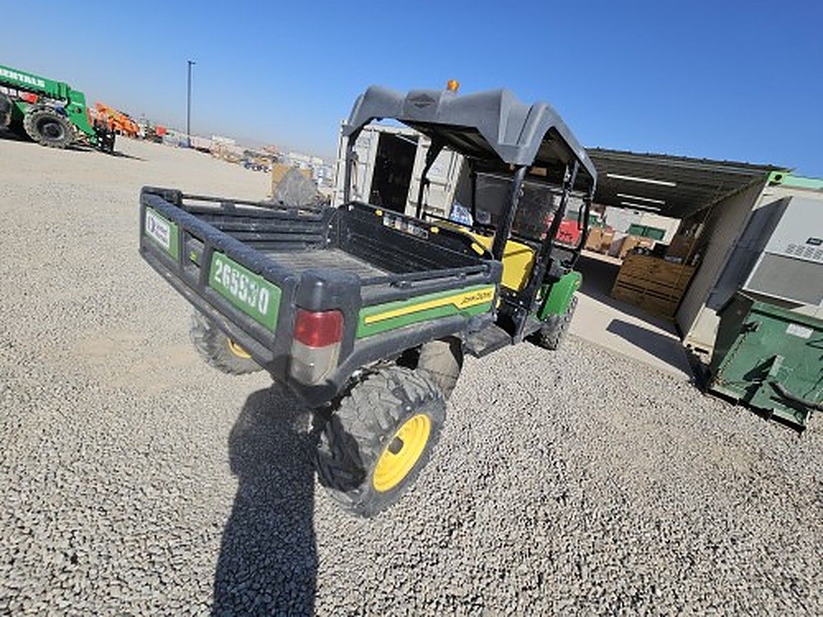 JOHN DEERE XUV855MS4 photo 4