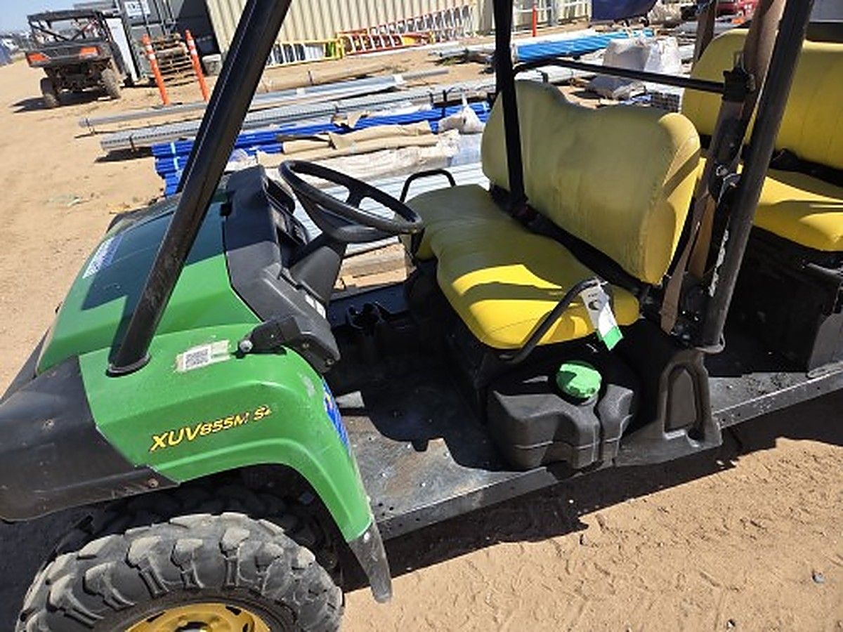 JOHN DEERE XUV855MS4 photo 5