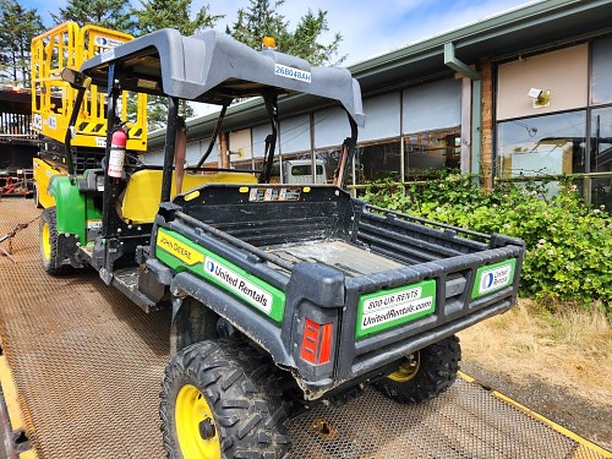 JOHN DEERE XUV855MS4 photo 6