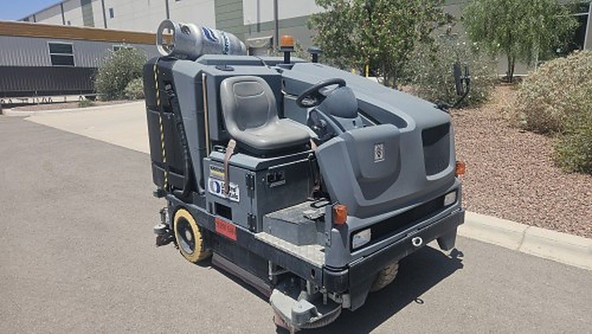 KARCHER B 300 RI LPG photo 12