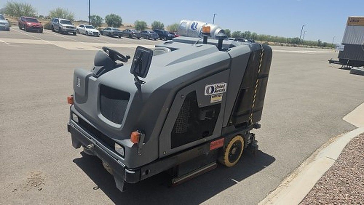 KARCHER B 300 RI LPG photo 8