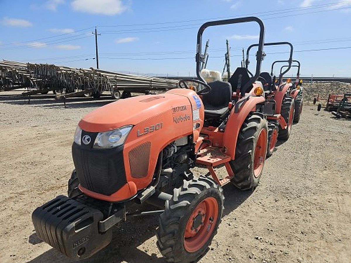 KUBOTA L3301DT photo 4