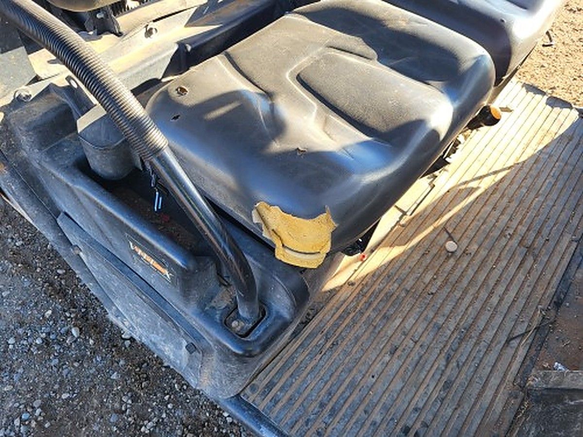 KUBOTA RTV-X1140W-H photo 4