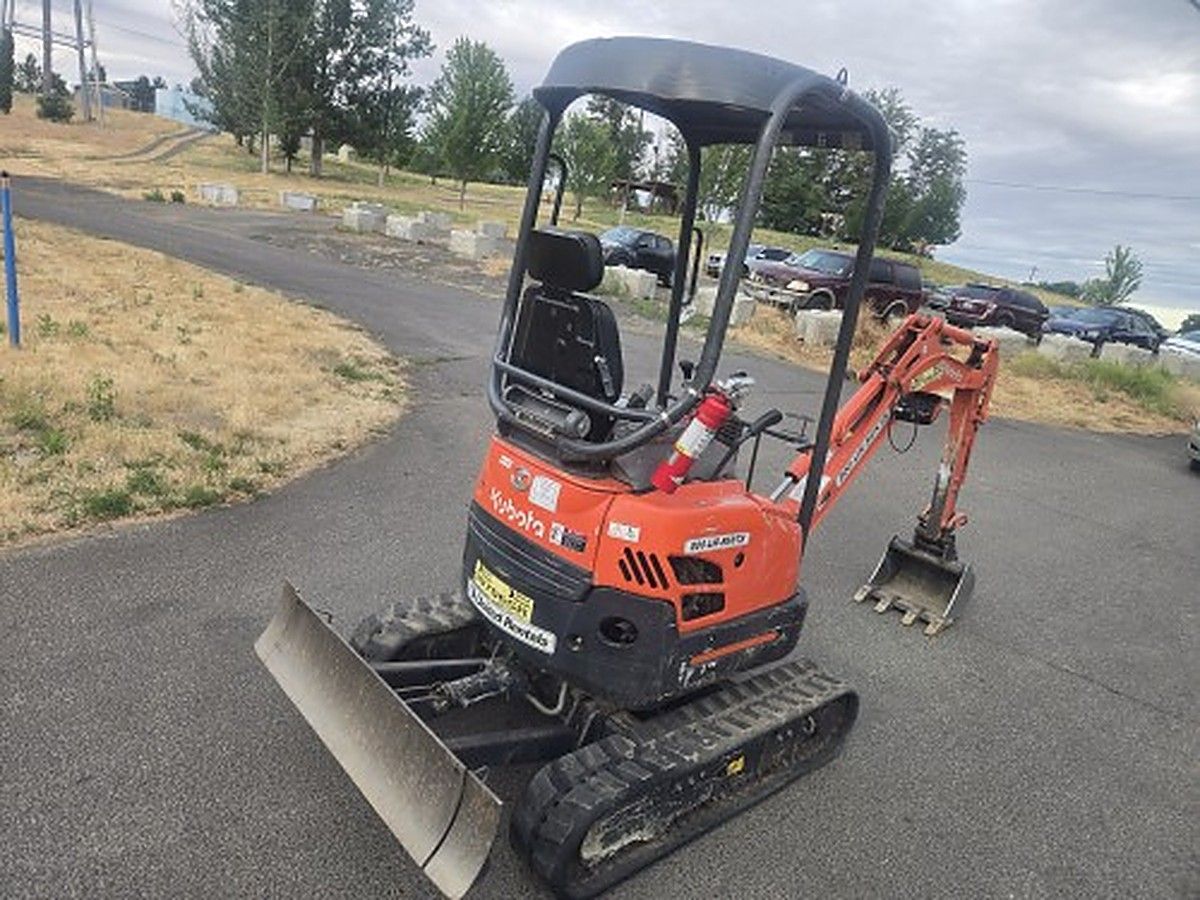 KUBOTA U17 photo 7