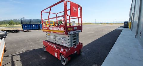 2021 MEC 3346SE Scissor Lift 30-35' Electric 46-48" Wide