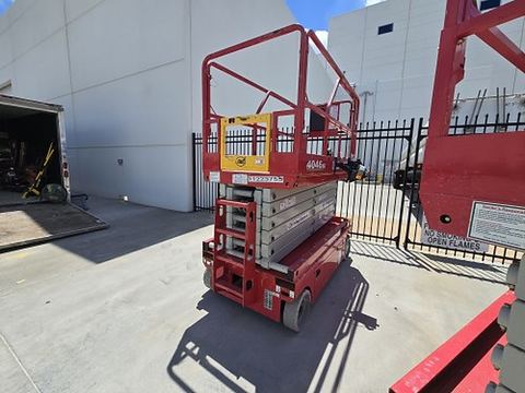 2021 MEC 4046SE Scissor Lift 39-40' Electric 45-48"Wide