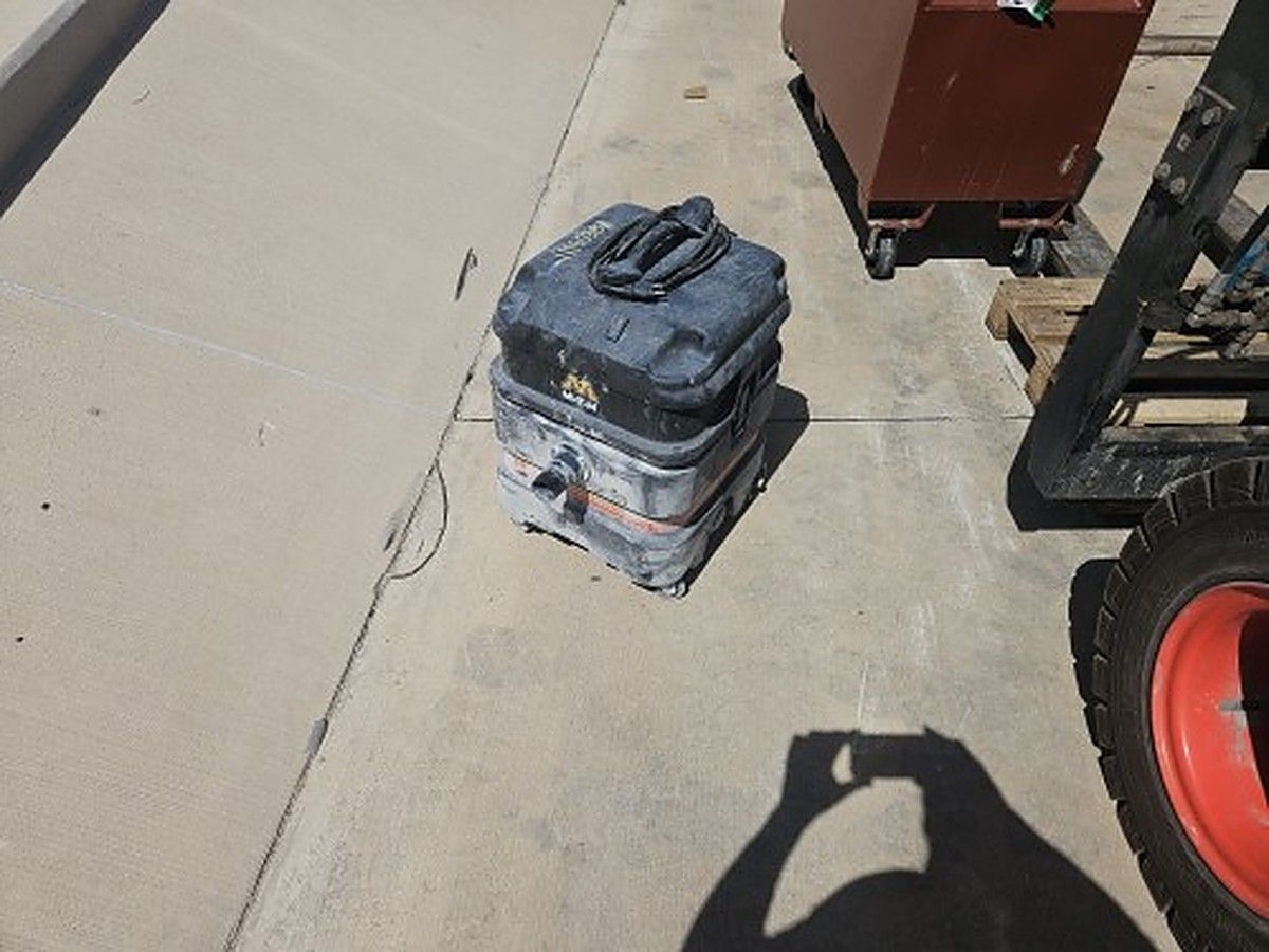 MI-T-M MV-1300-0MEV photo 3