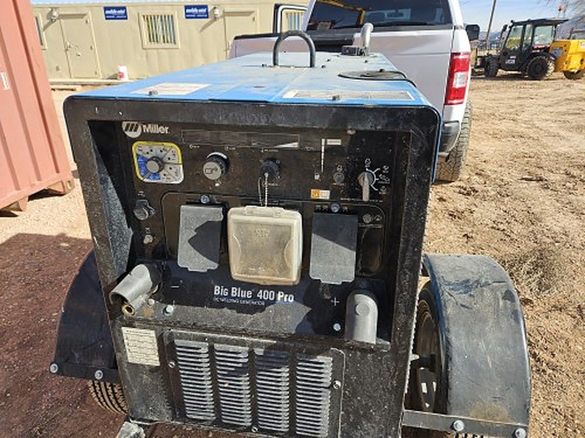 2021 MILLERELEC BIG BLUE 300R for sale in Las Vegas, NV