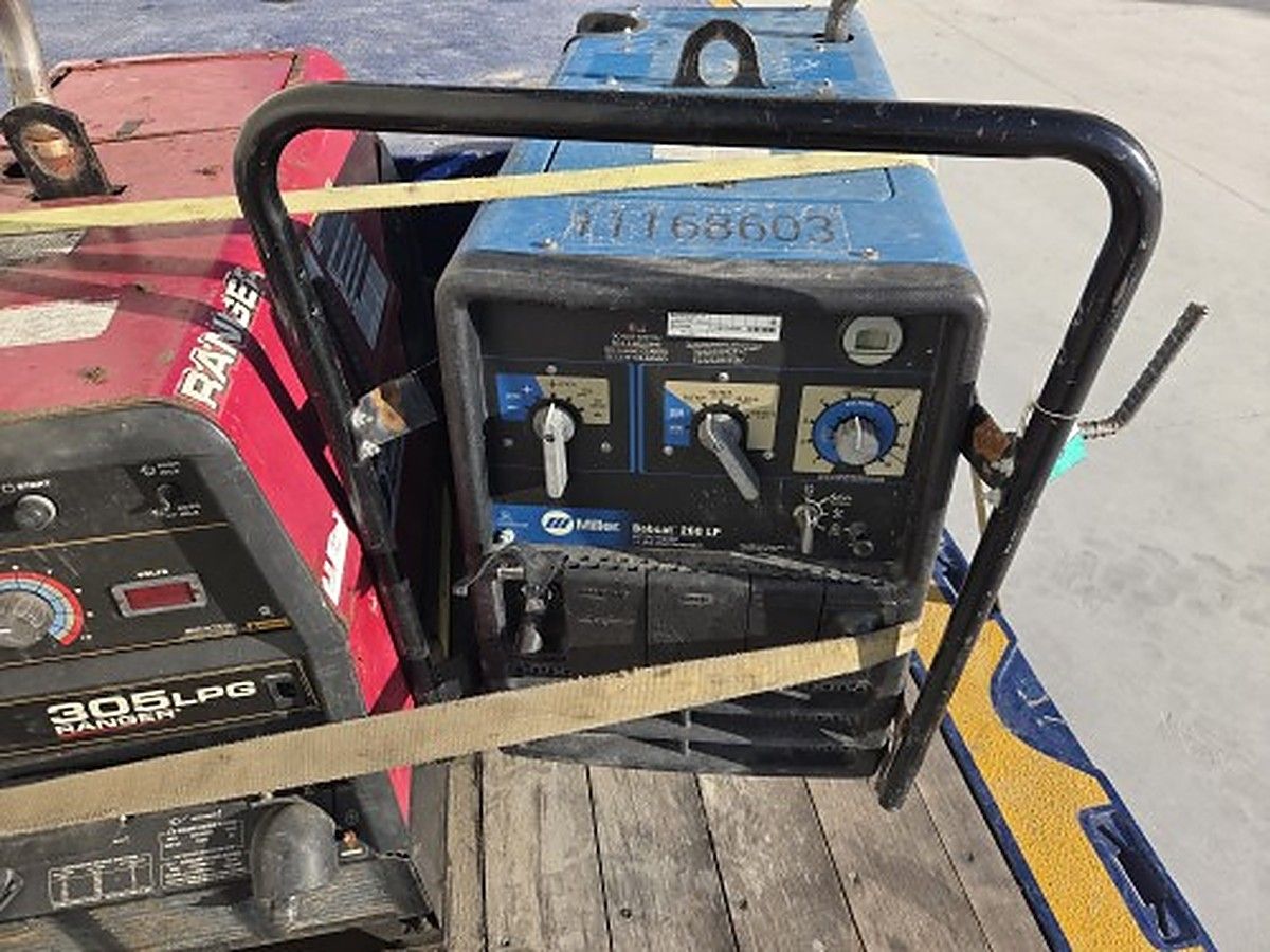MILLERELEC BOBCAT 260 LP photo 3