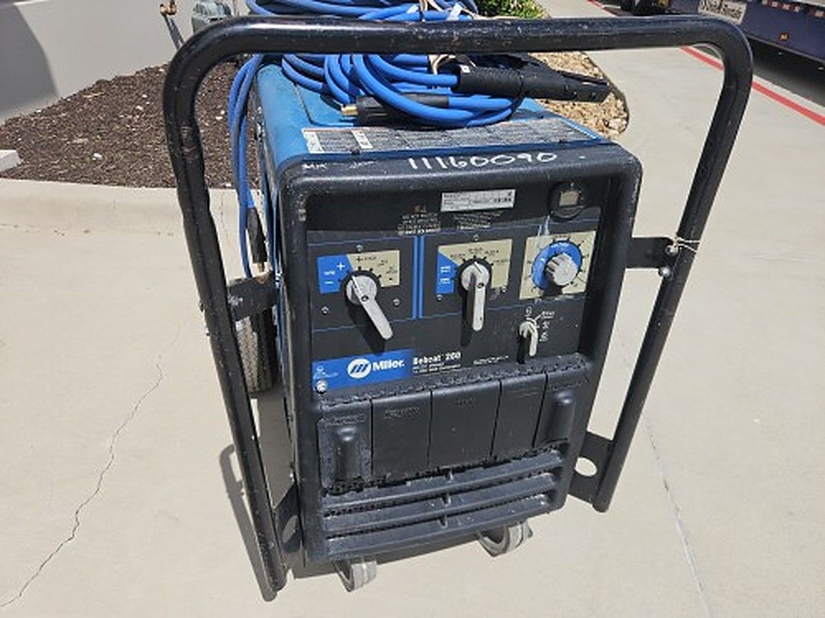 MILLERELEC BOBCAT 260 photo 4