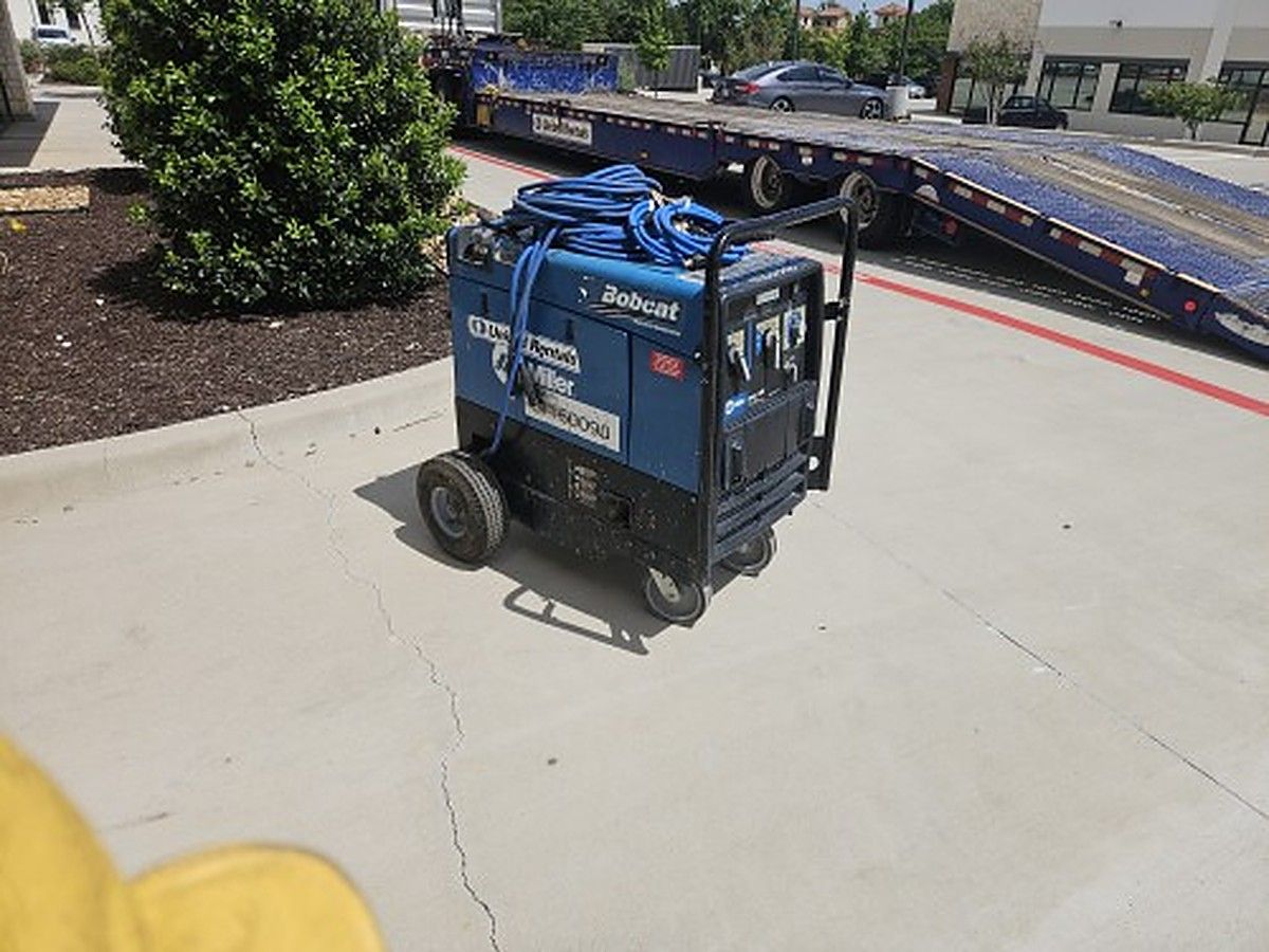 MILLERELEC BOBCAT 260 photo 5