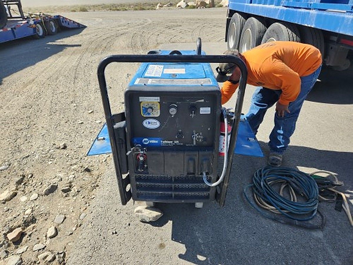 MILLERELEC TRAILBLAZER 325 photo 6