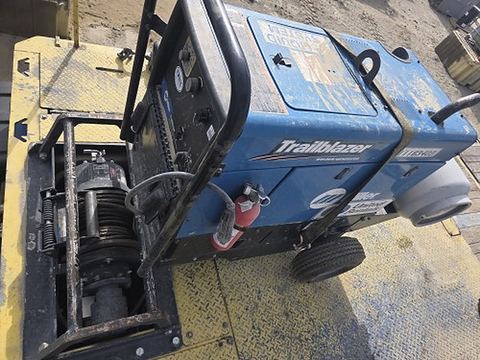 2021 MILLERELEC TRAILBLAZER 325 Welder Arc 325 Amp Lp Gas