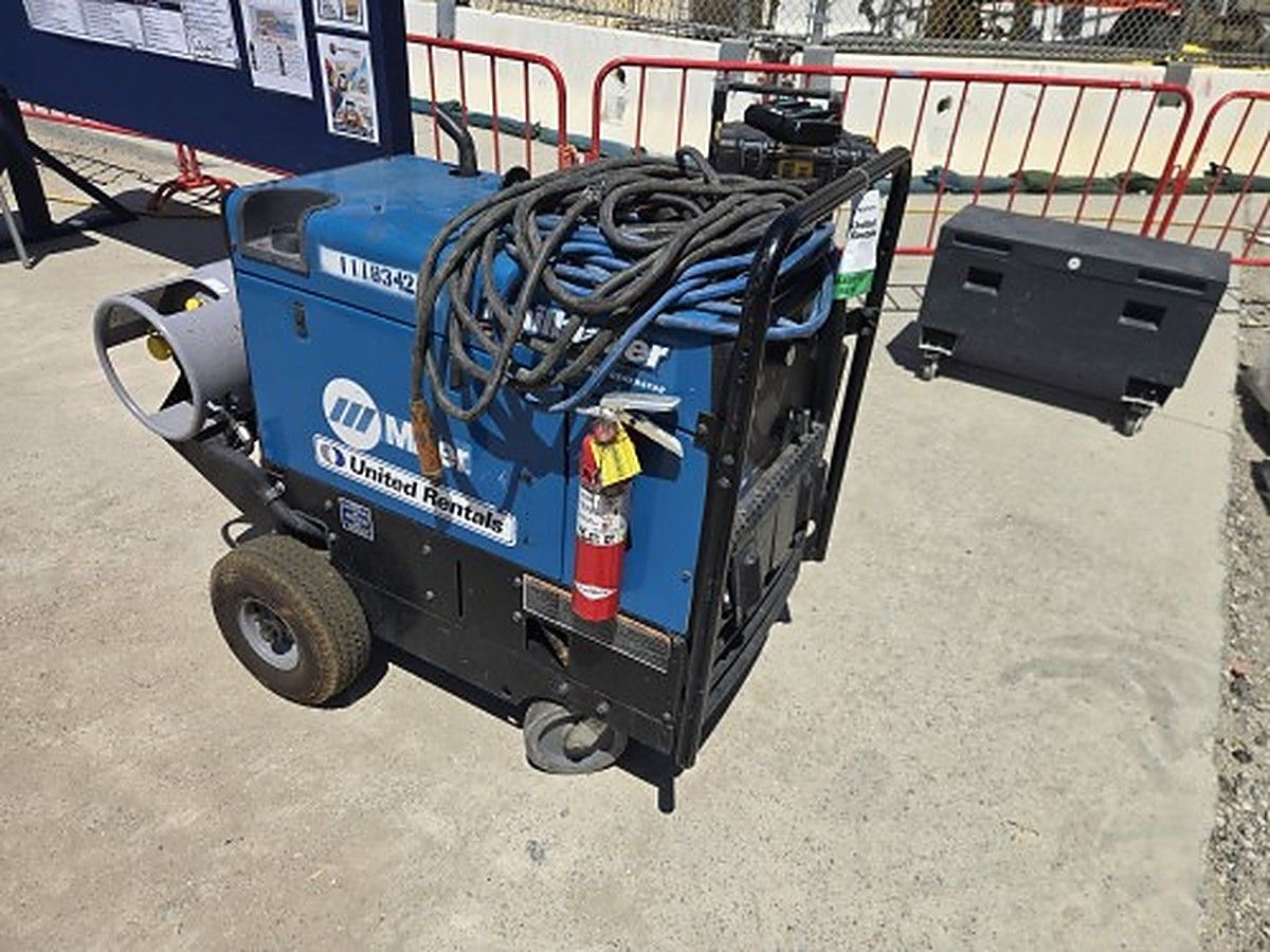 MILLERELEC TRAILBLAZER 325 photo 3