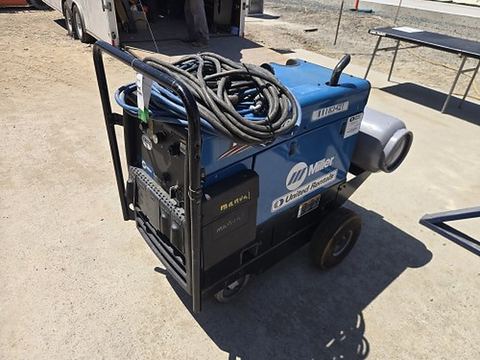 2021 MILLERELEC TRAILBLAZER 325 Welder Arc 325 Amp Lp Gas