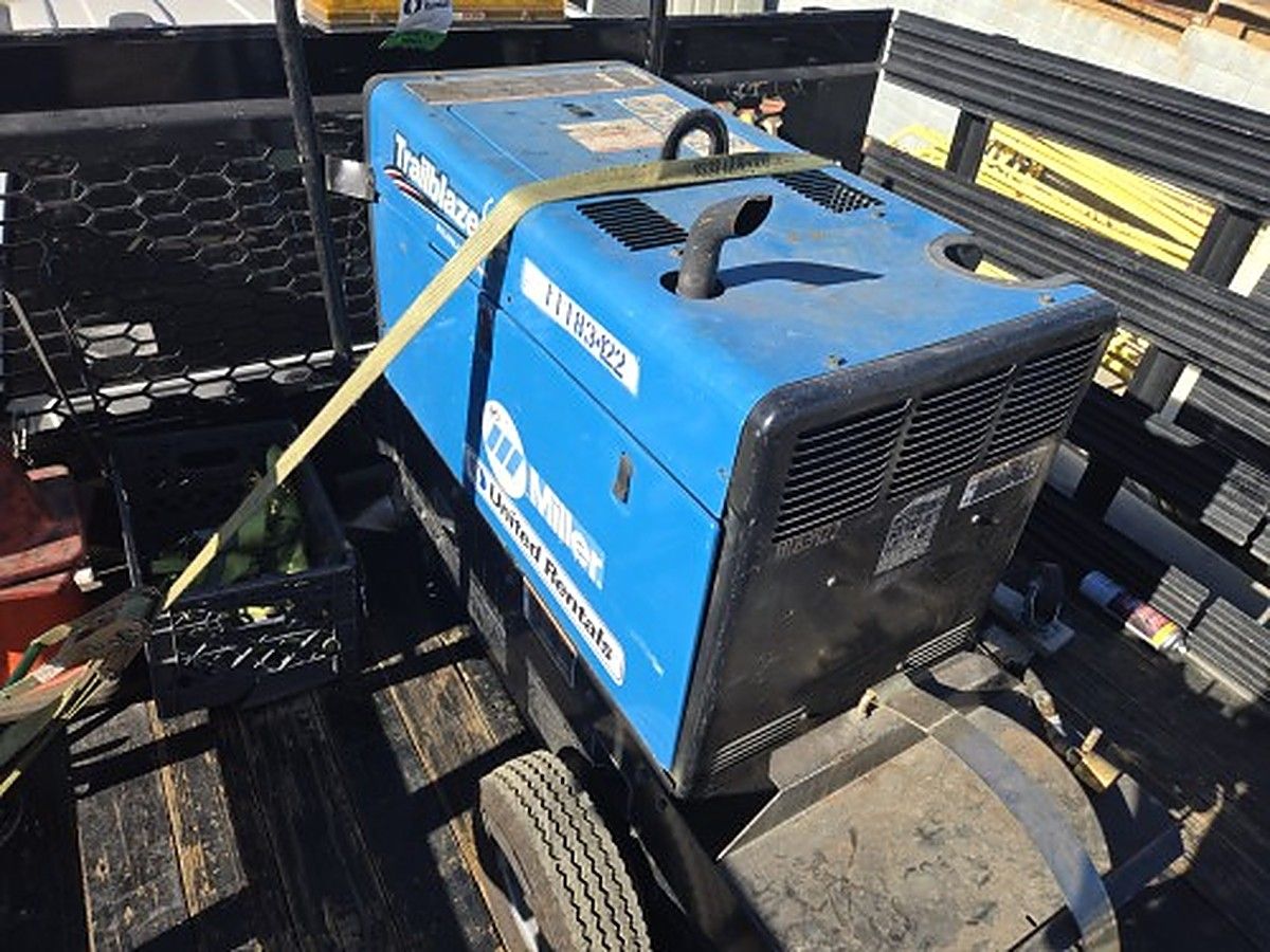 MILLERELEC TRAILBLAZER 325 photo 5