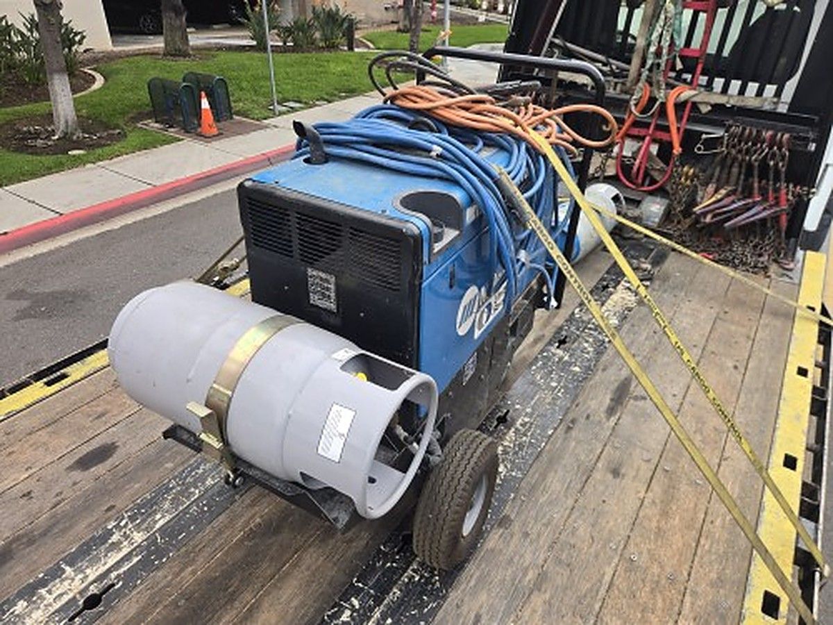 MILLERELEC TRAILBLAZER 325 photo 4