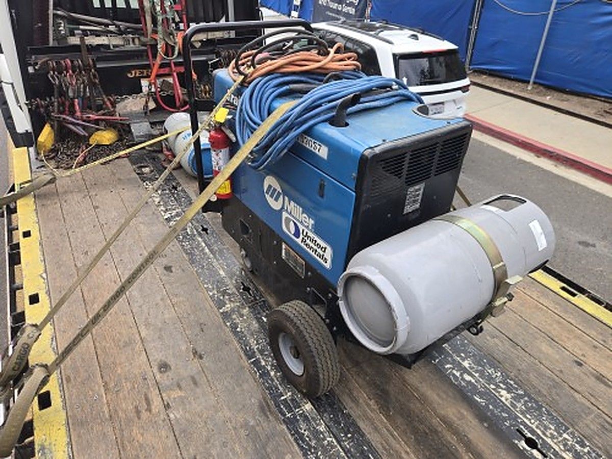 MILLERELEC TRAILBLAZER 325 photo 5