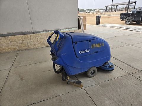 2021 NILFISK FOCUS II Floor Scrubber 28" Walkbehind