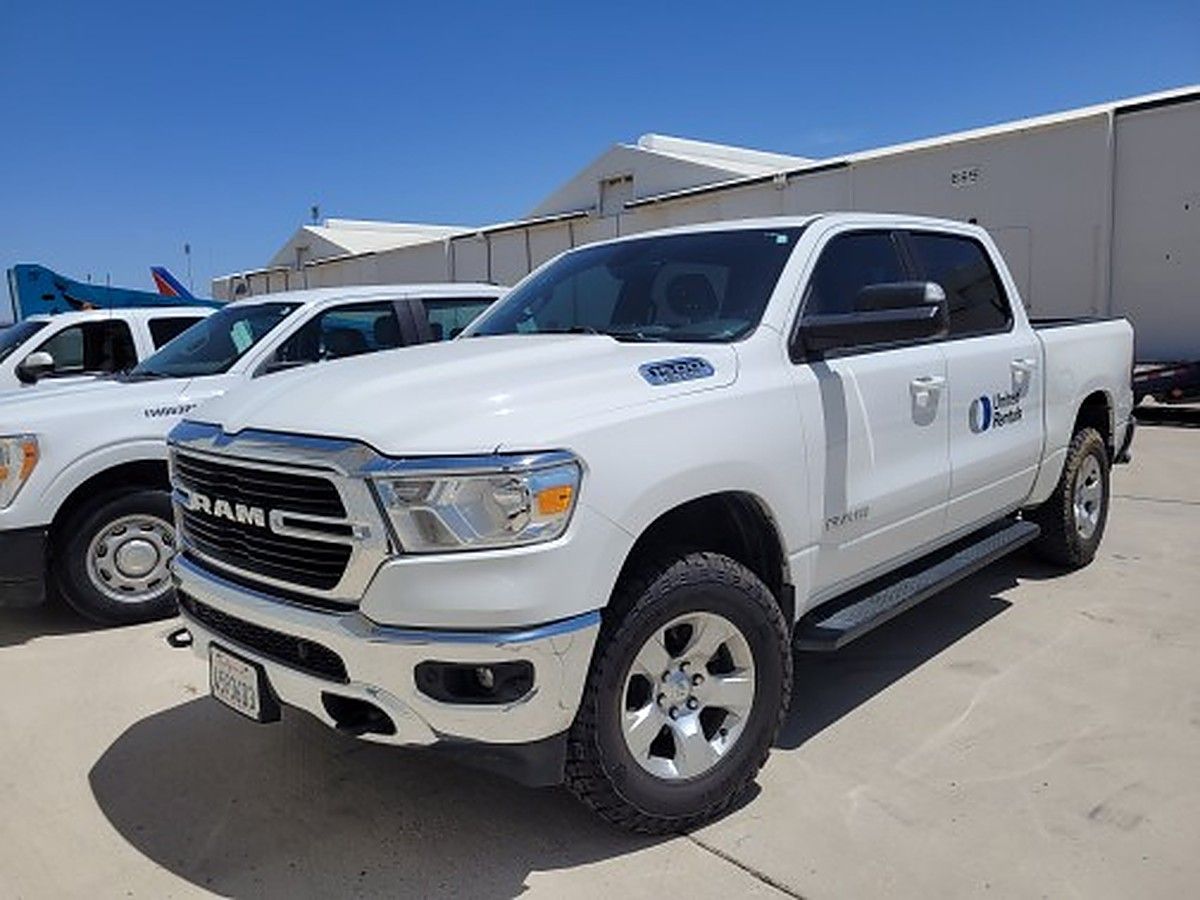 RAM 1500CREWBHNG4WD photo 5