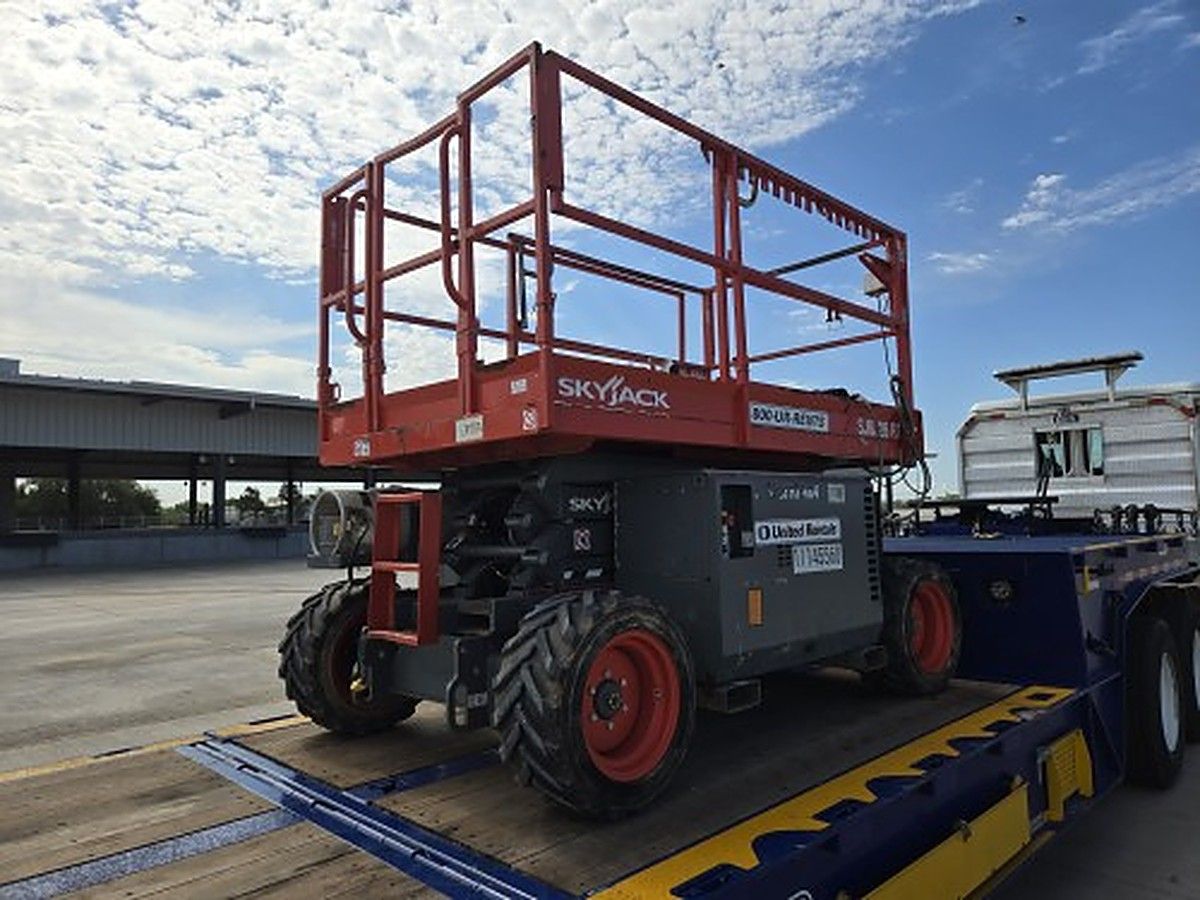 SKYJACK SJ6826RT photo 2