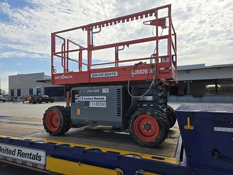 2021 SKYJACK SJ6826RT Scissor Lift 25-27' Ic 4Wd