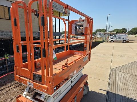 2021 SNORKEL S3219E Scissor Lift 19' Electric