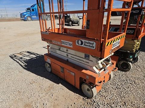 2021 SNORKEL S3219E Scissor Lift 19' Electric