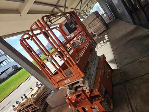 2021 SNORKEL S3219E Scissor Lift 19' Electric