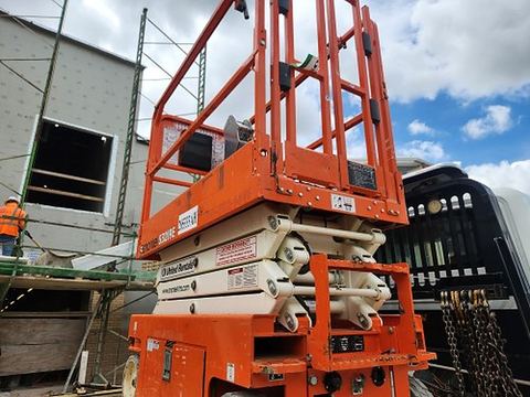 2021 SNORKEL S3219E Scissor Lift 19' Electric