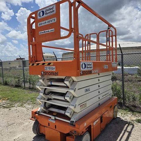 2021 SNORKEL S4740E Scissor Lift 39-40' Electric 45-48"Wide