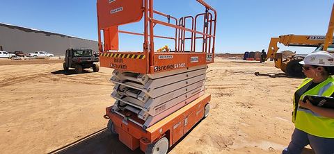 2021 SNORKEL S4740E Scissor Lift 39-40' Electric 45-48"Wide