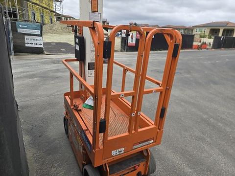 2021 SNORKEL TM16E Vertical Lift 15' Elec Self Propelled