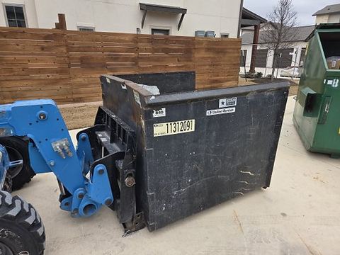 2021 STAR INDUS 1425 Forklift Hopper 3.7 Yard