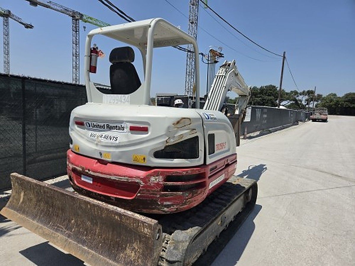 TAKEUCHI TB257FRCR photo 3