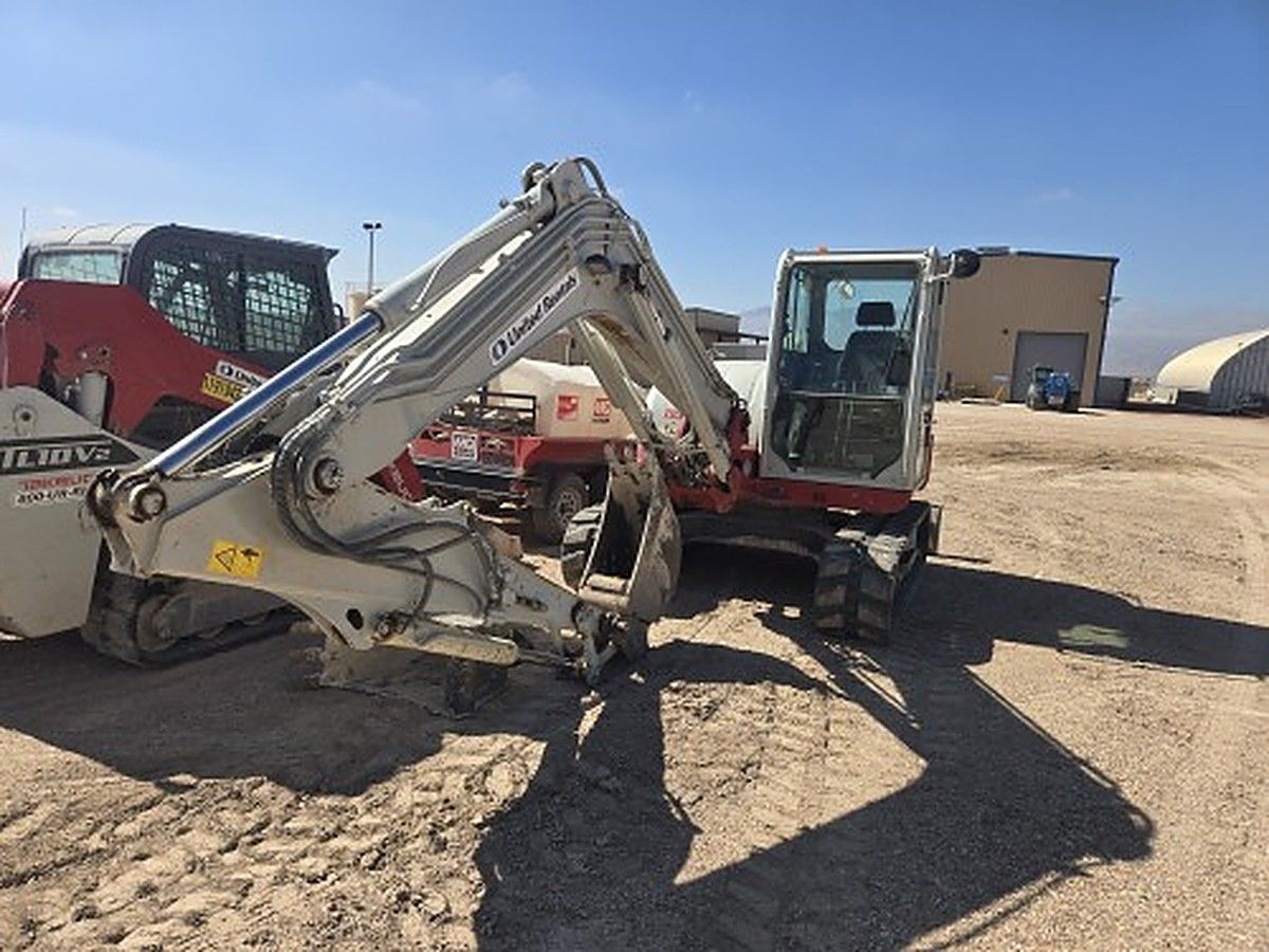 TAKEUCHI TB290C photo 3