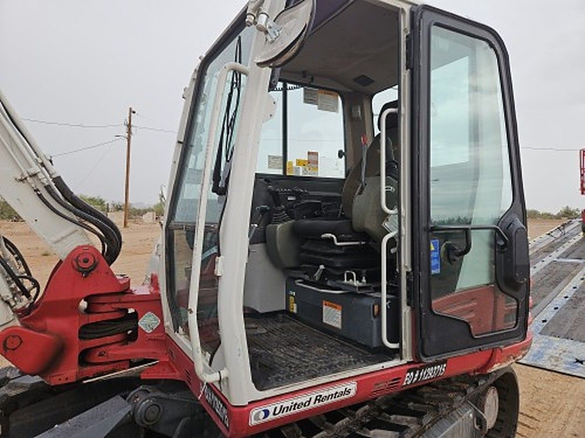 TAKEUCHI TB290C photo 6