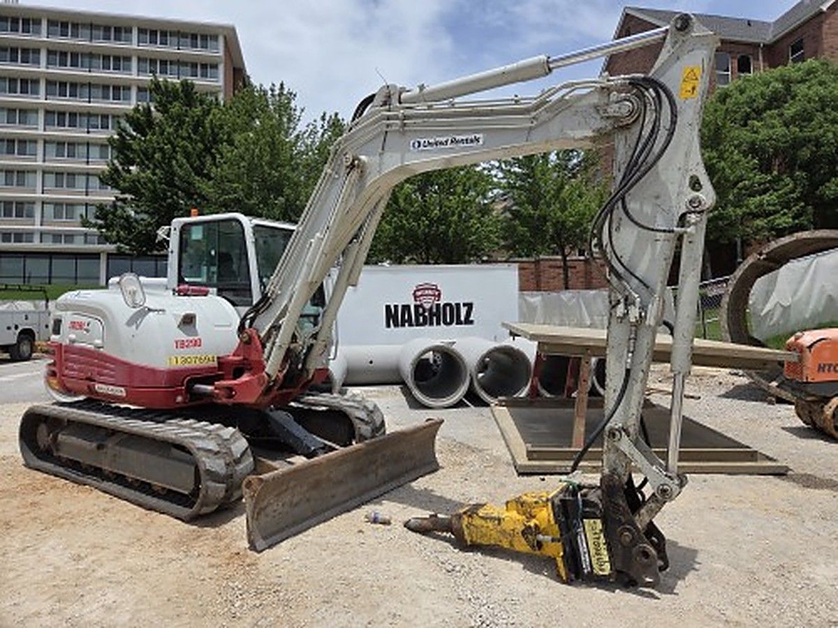 TAKEUCHI TB290C photo 5