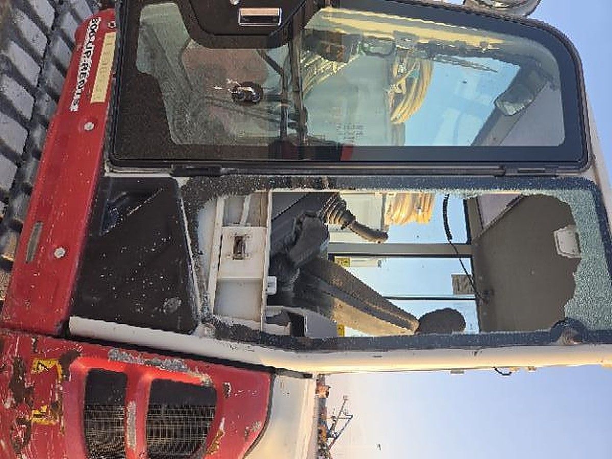 TAKEUCHI TB370CRA photo 11