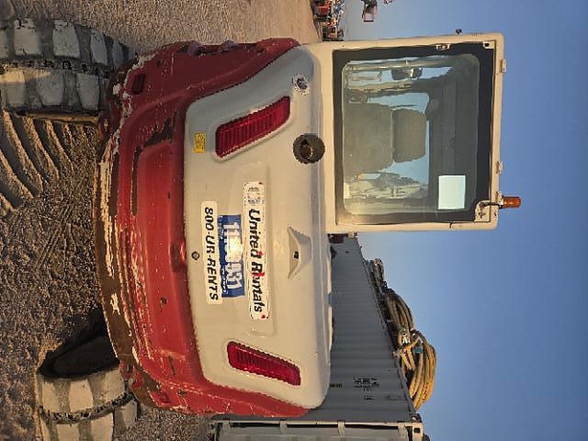 TAKEUCHI TB370CRA photo 12