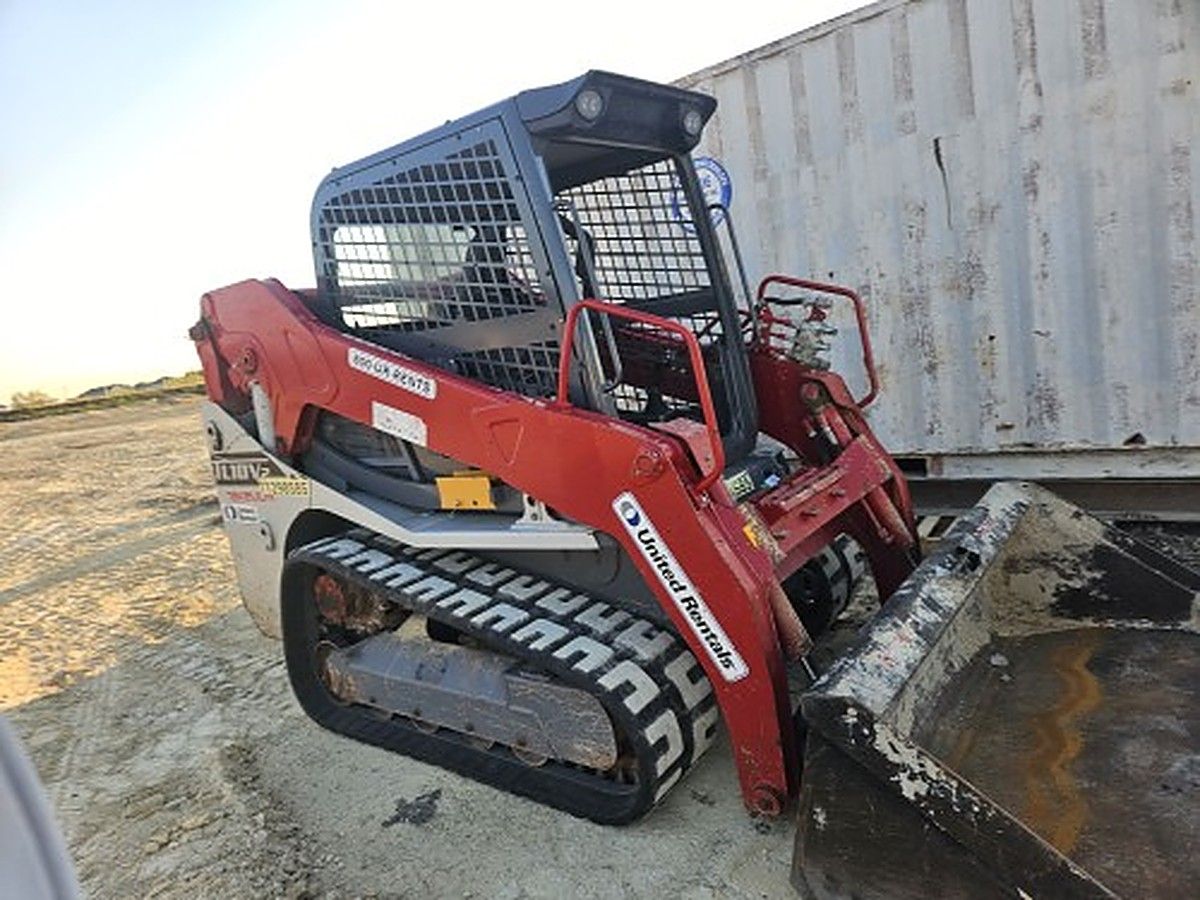 TAKEUCHI TL10V2-R photo 2