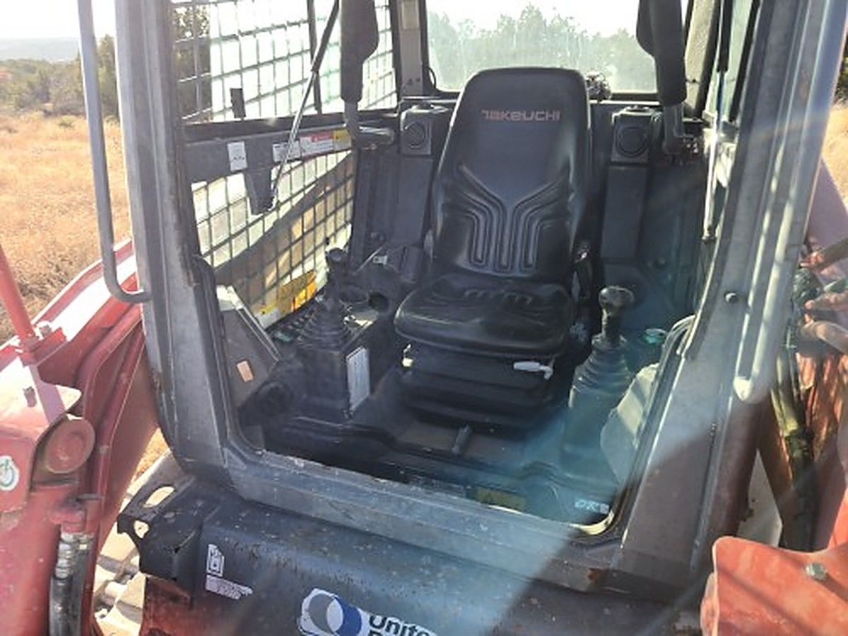 TAKEUCHI TL12R2-CR photo 2